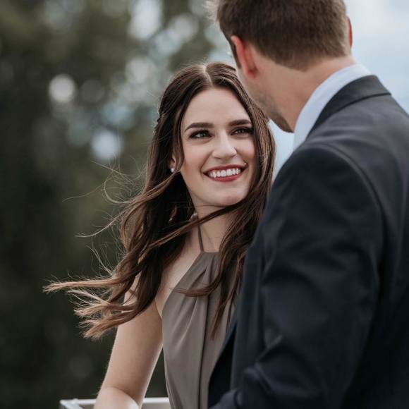 Meet your Posher, Alexis - Picture 1 of 1